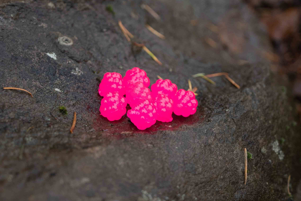 VIP Outdoors Soft Cluster "Hot Pink" 18mm - 8 Pack - STLHD GEAR 