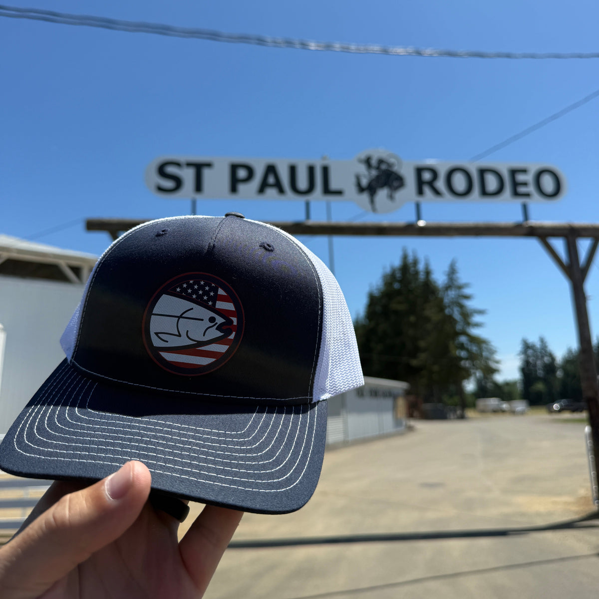 STLHD America 250 Trucker, lifestyle view