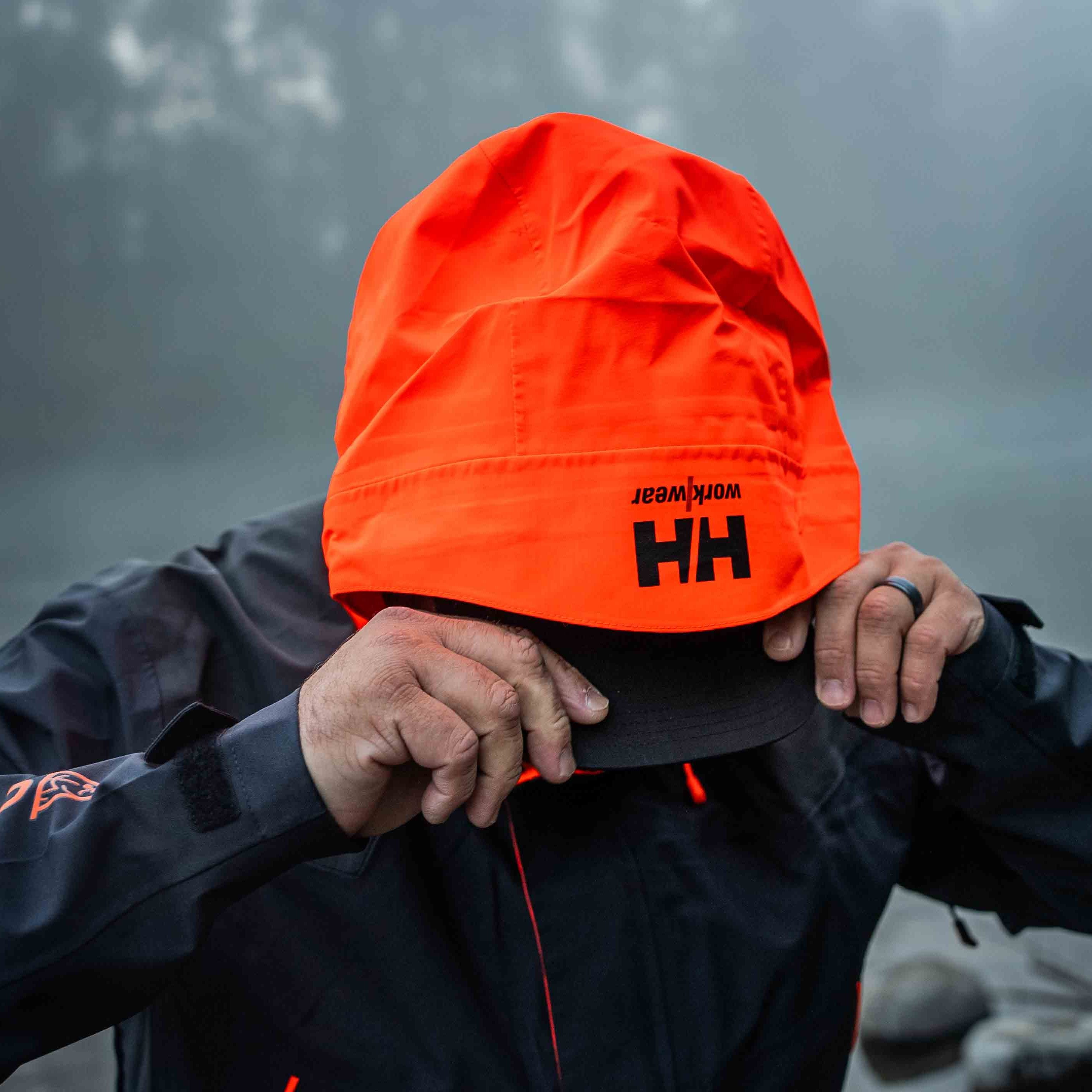 STLHD X Helly Hansen Chelsea Rain Jacket | STLHD